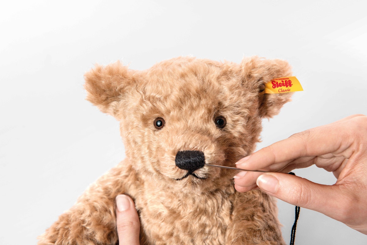 steiff 1920 replica bear